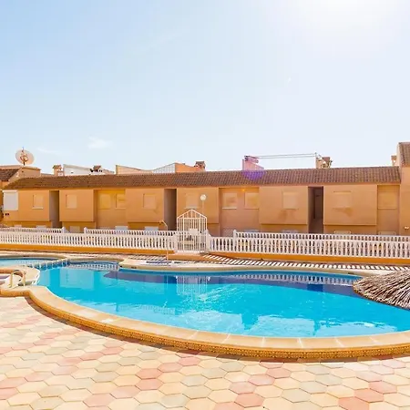 Nyaraló Милый Домик У Моря . Torrevieja